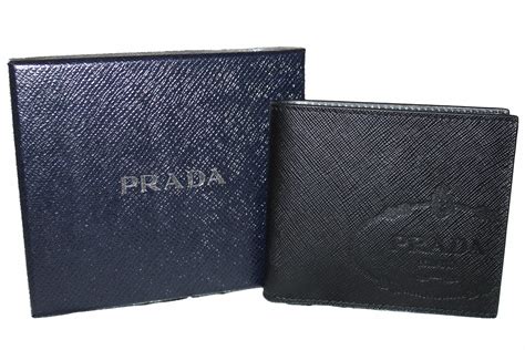 how the men's prada wallet is made|Prada men's wallet saffiano.